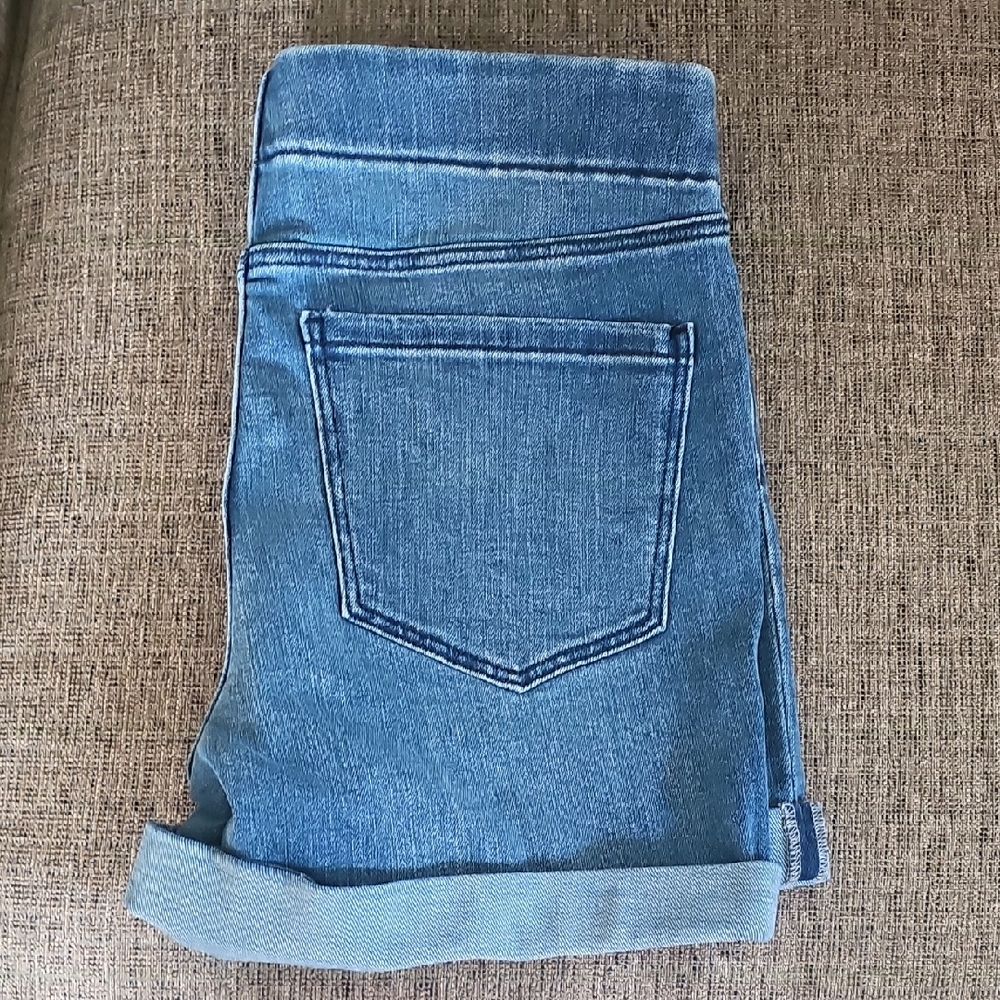 Liverpool Chloe Rolled Cuff Short, 8, Denim